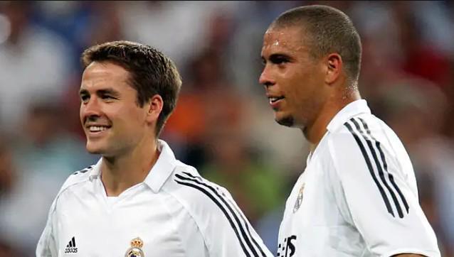 通过紧密的 通过紧密的